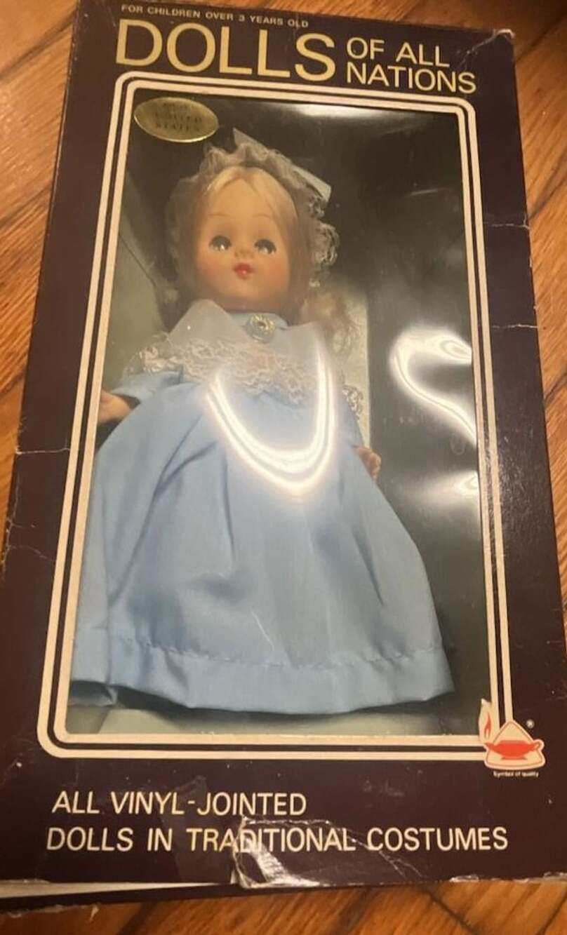 Dolls Of All Nations United States Doll No. 9013 Series II